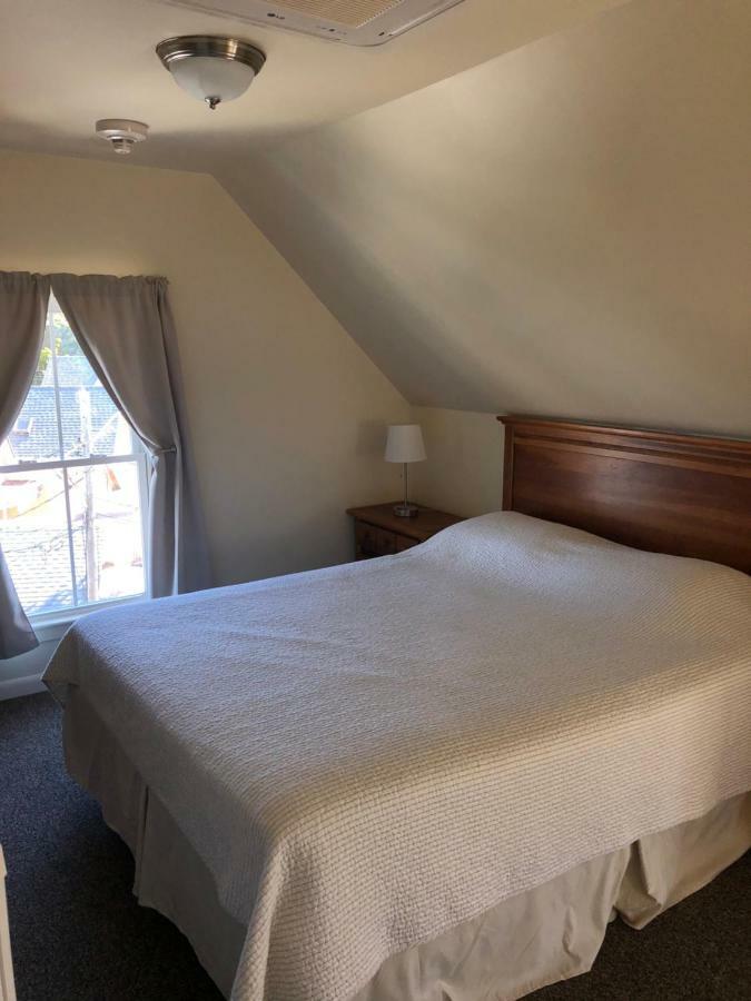 Hotel The Attleboro House Oak Bluffs Zewnętrze zdjęcie